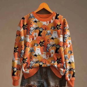 Womens Retro Halloween Graphic Sweatshirt 2