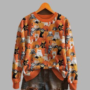 Womens Retro Halloween Graphic Sweatshirt 1