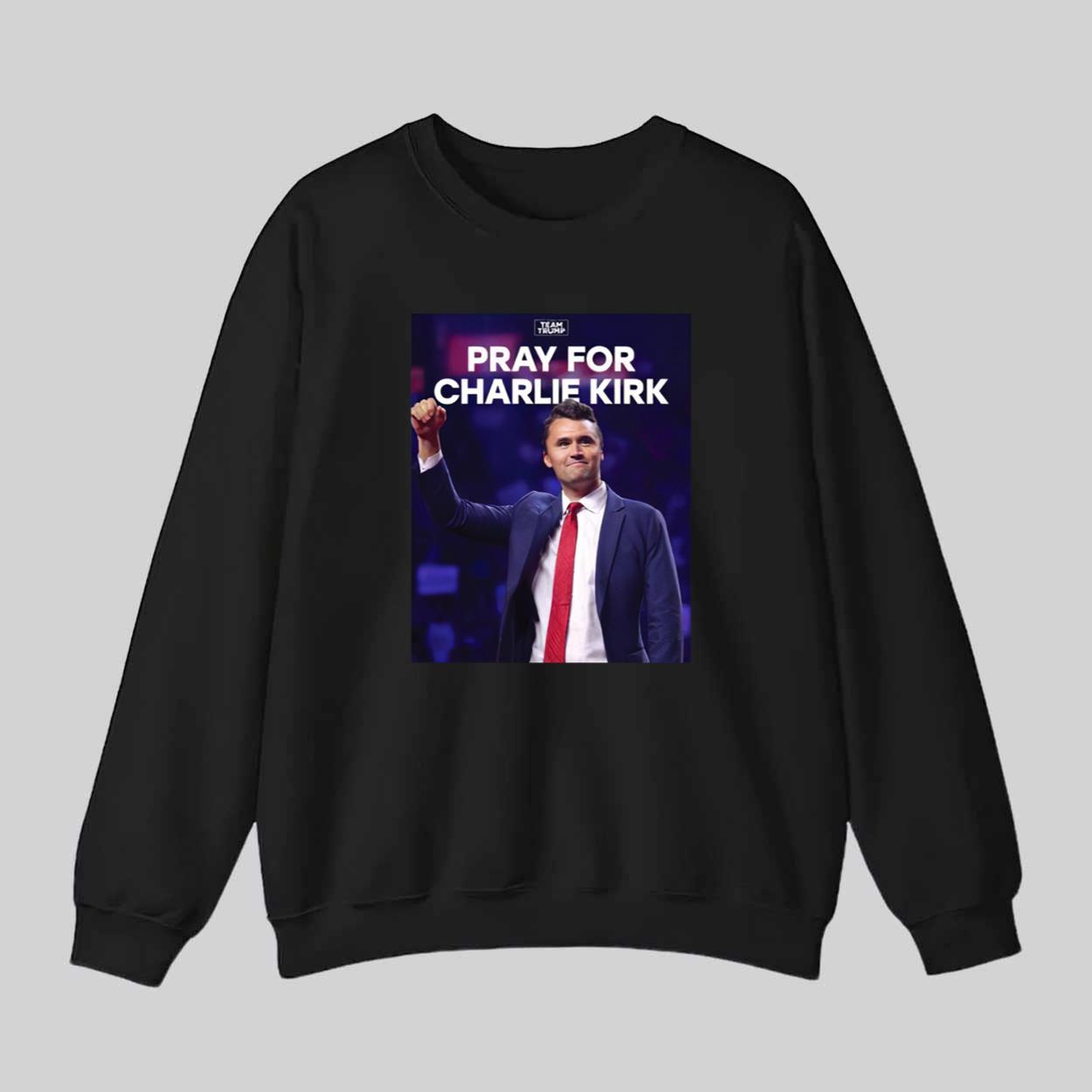 Trump War Room Praying for Charlie Kirk Shirt Trump War Room Praying for Charlie Kirk Shirt