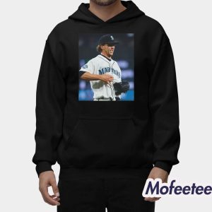 Mariners Catch Ball in Shirt 2